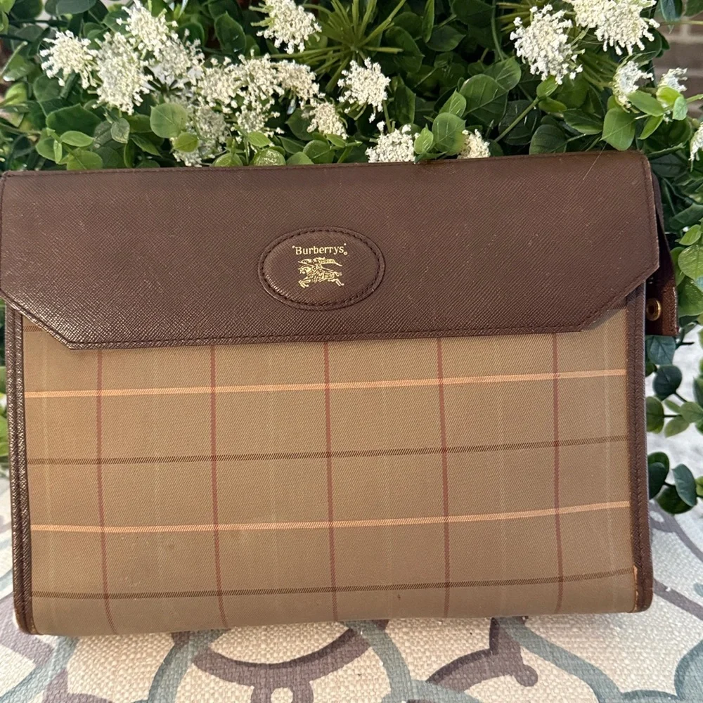 Burberry Vintage Plaid Clutch/Portfolio Case